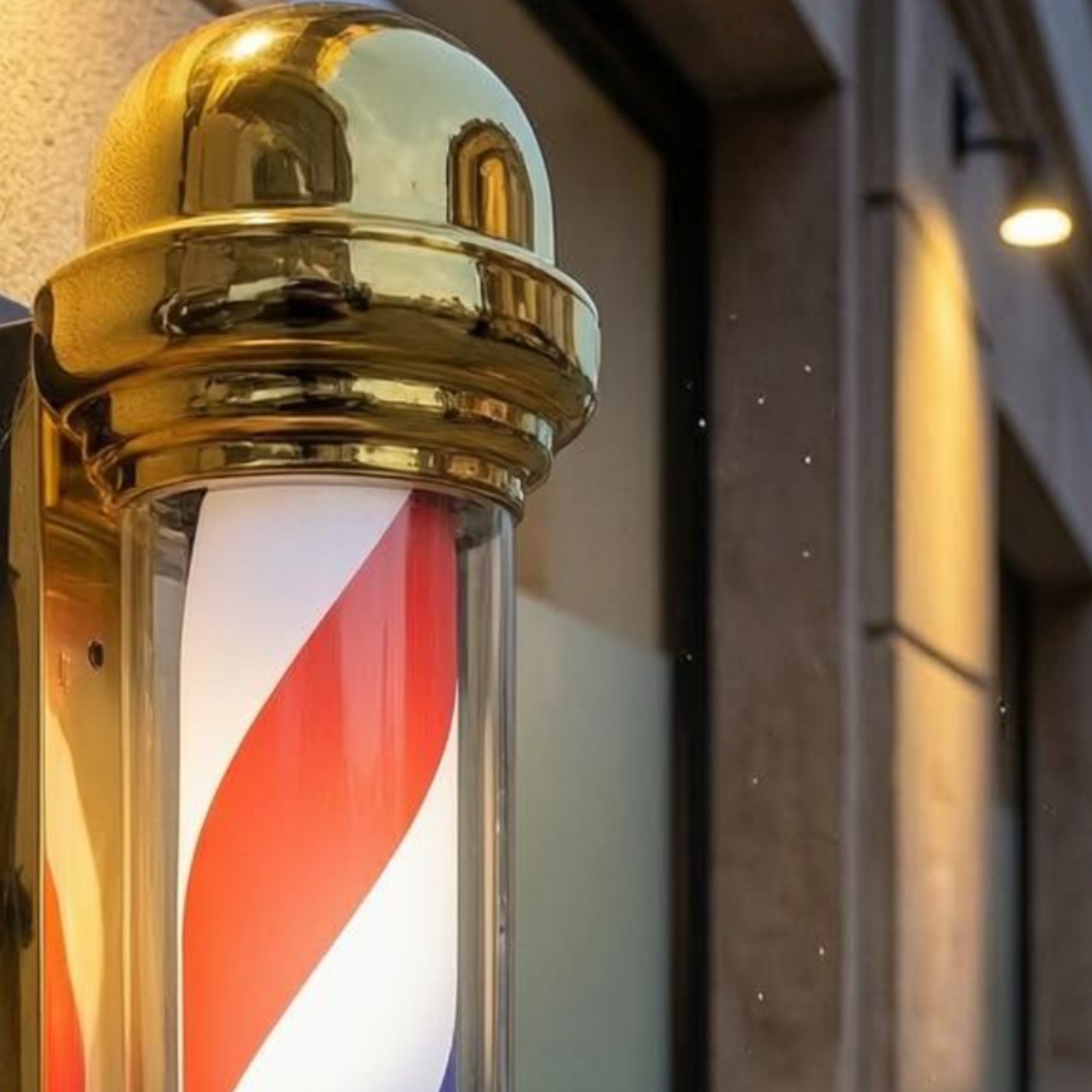 LED Barber Pole Transparent Co - Outdoor Lighting Poles recensie en prijs
