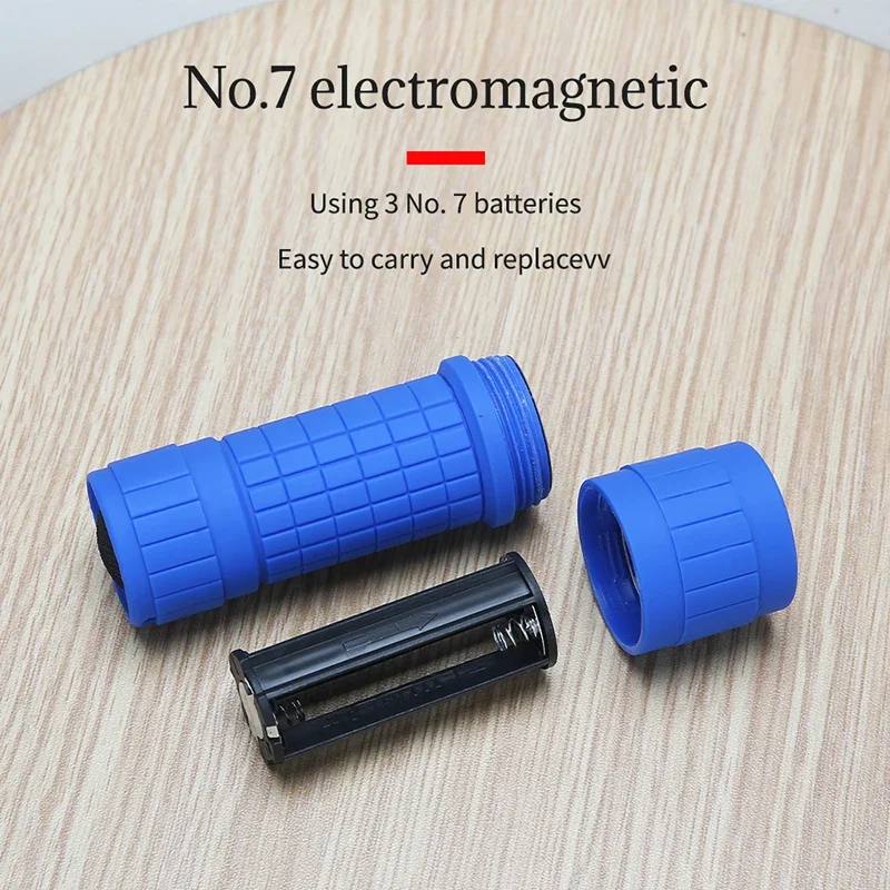 Mini Portable Flashlight Nine  - Outdoor Lighting Fixtures recensie en prijs